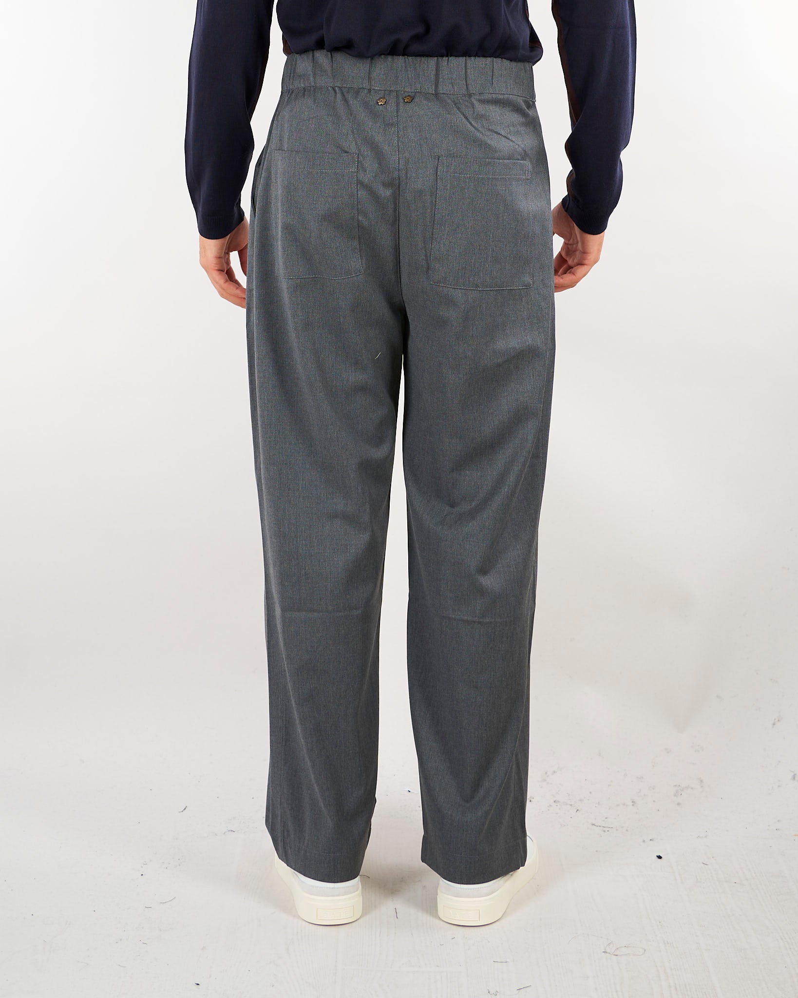 Pantalone Grigio con elastico, pences e fondo ampio F6PKMAPA048 106 A PAPER KID 
