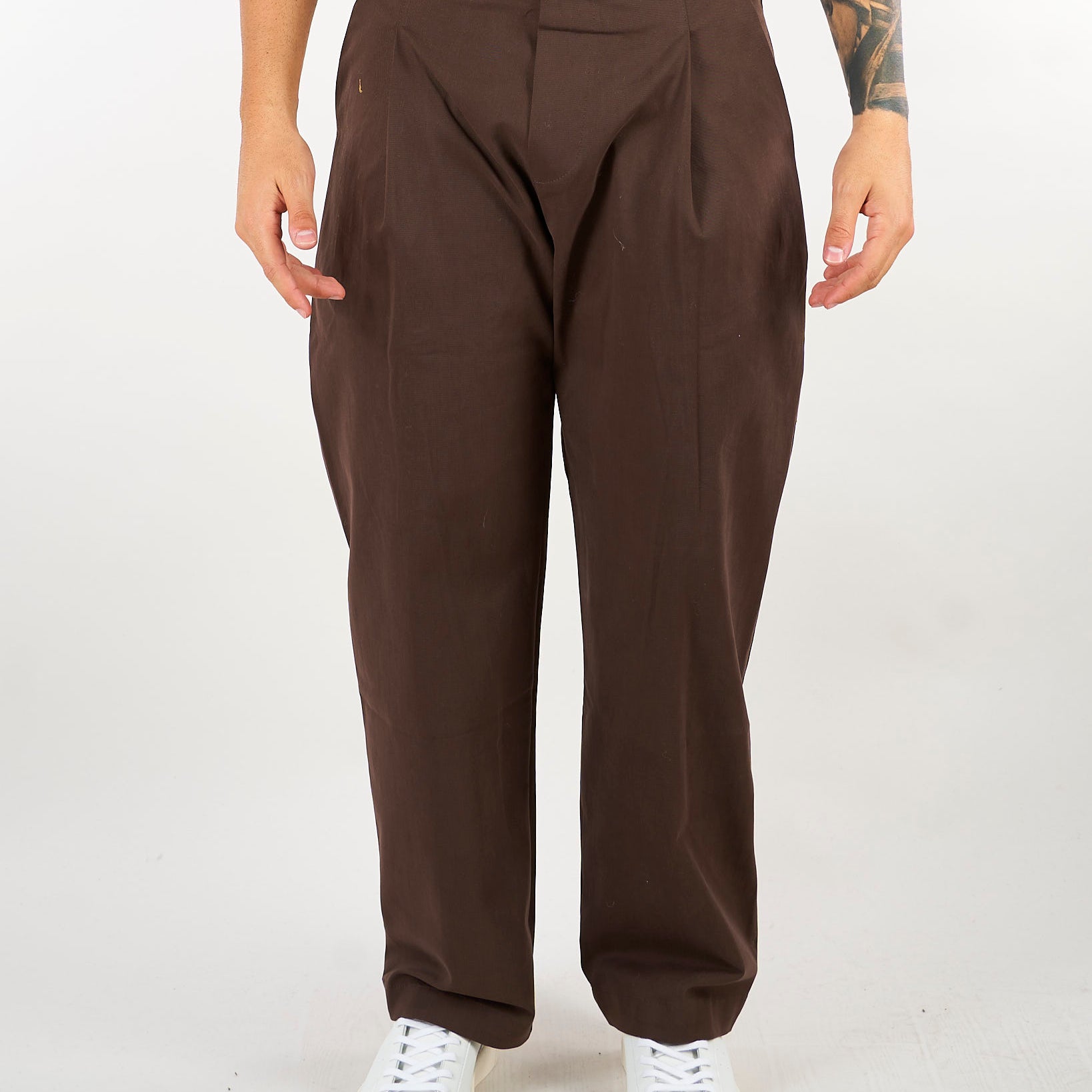 Pantalone Coffee in cotone caldo con elastico, pences e fondo ampio F6PKMAPA052 943 A PAPER KID 