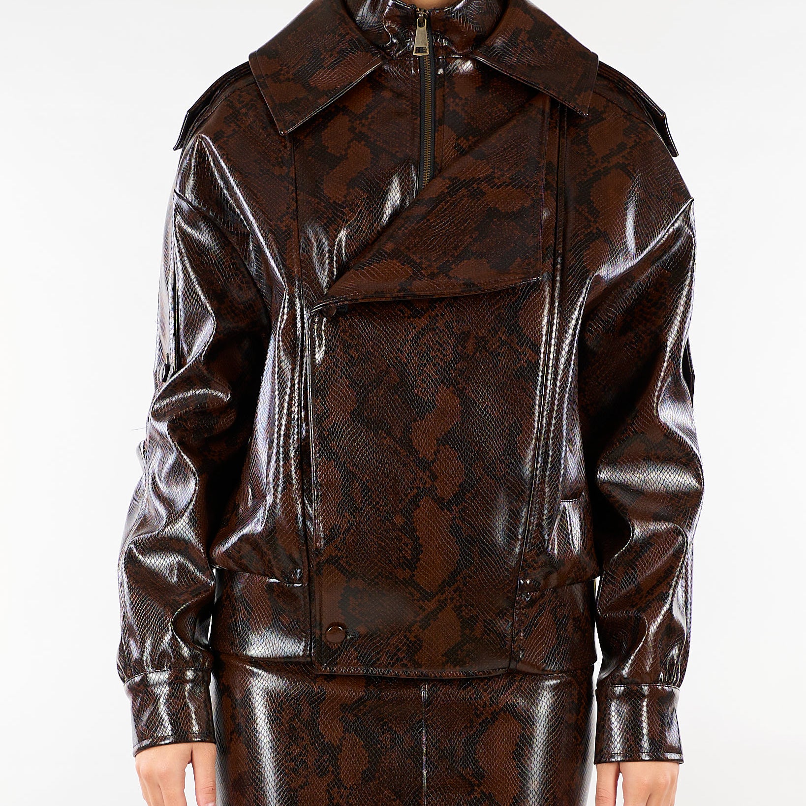 Giubbotot Marrone in ecopelle animalier ACT17166GI1076 85 ACTUALEE 