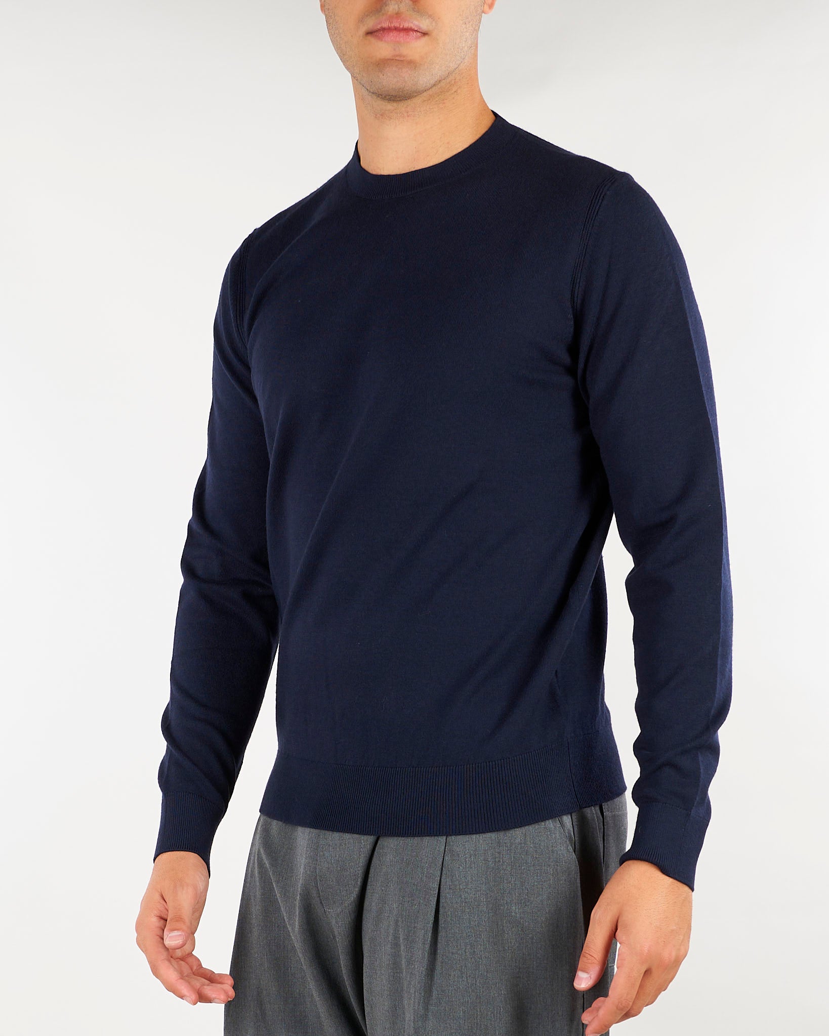 Maglia Blu in misto viscosa e cashmere DK27901 136 DIKTAT 