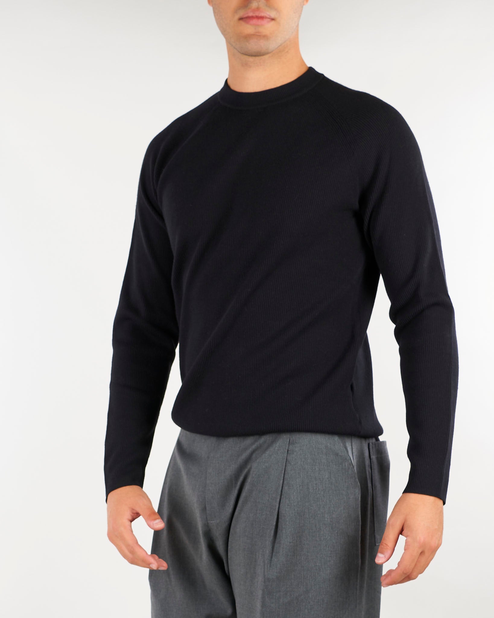 Maglia Nero a costine in misto viscosa e cashmere DK27923 79 DIKTAT 