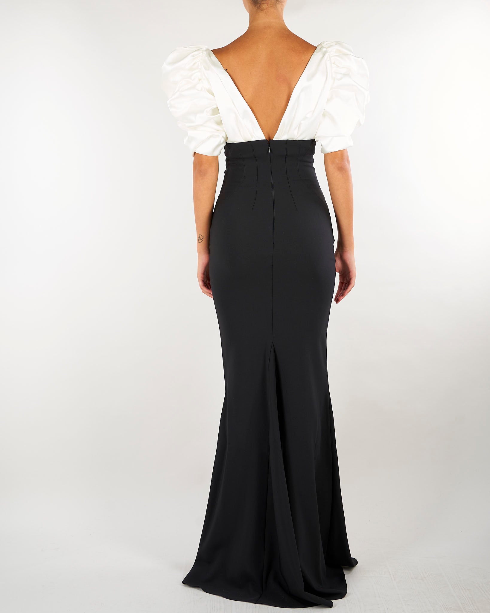 Abito Avorio-Nero Red Carpet in gazar e crêpe leggero ABR0967E2 309 ELISABETTA FRANCHI 