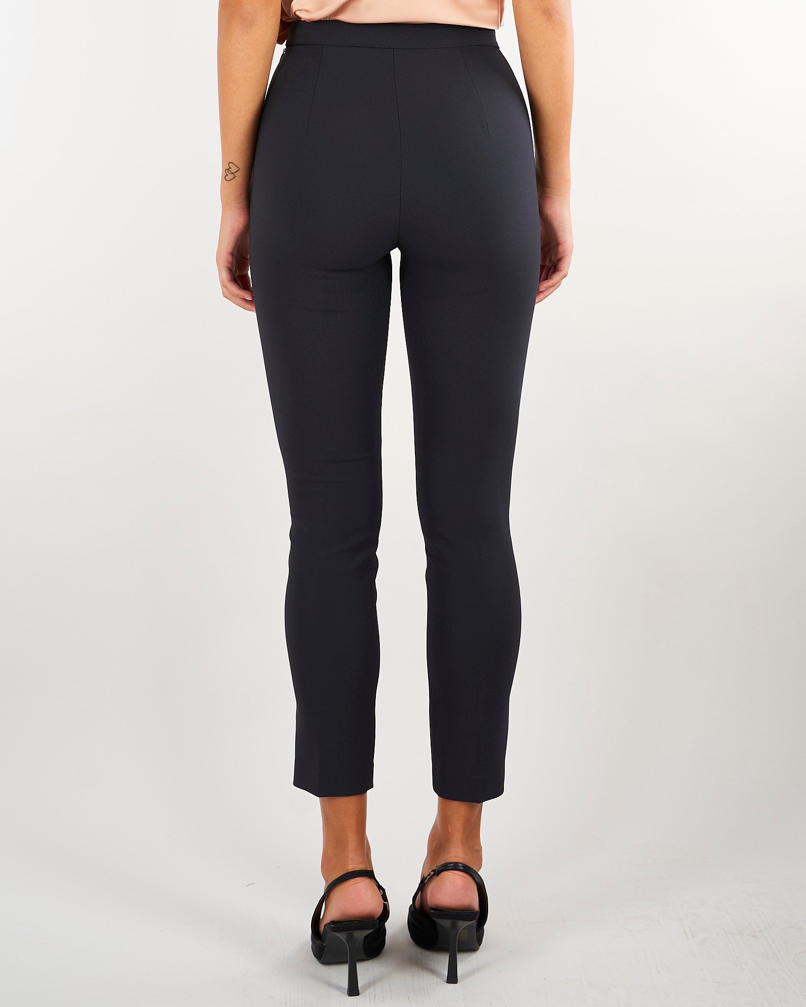 Pantaloni Nero in doppio crêpe stretch PA19566E2 110 ELISABETTA FRANCHI 