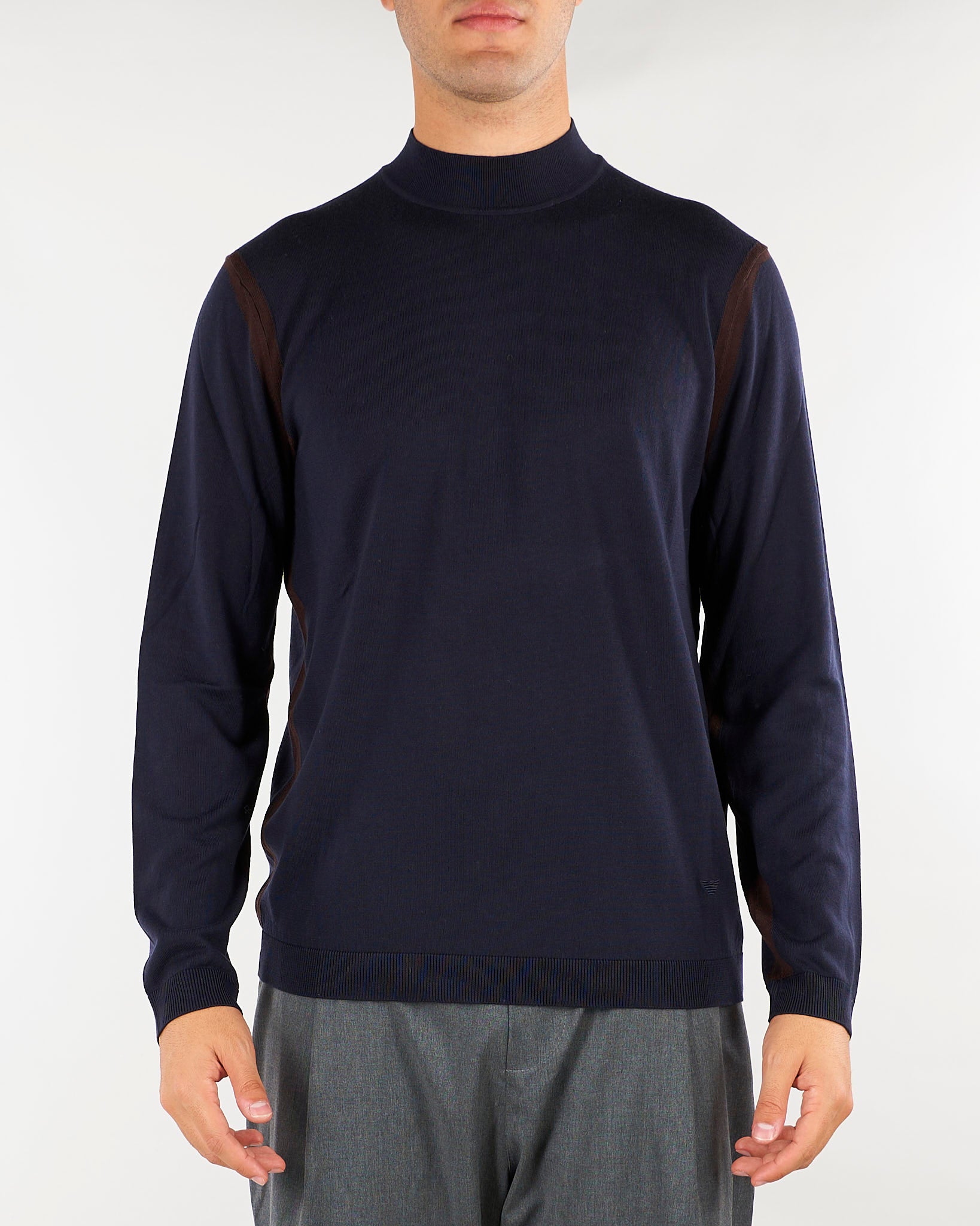 Maglia Blu in misto lana con dettagli a contrasto EM006272AF27930 MB039 EMPORIO ARMANI 
