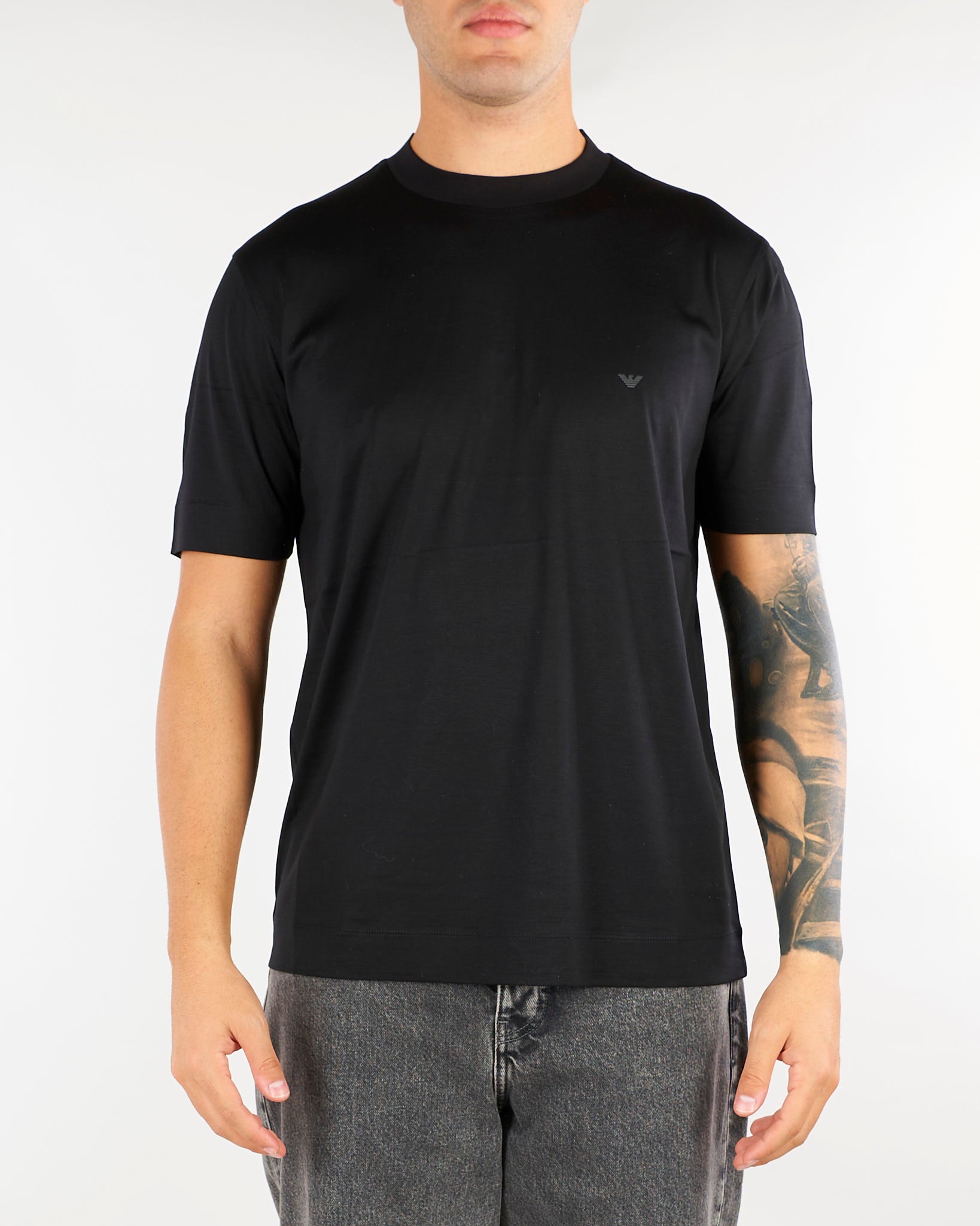 T-shirt Nero in lyocell e cotone con logo EM006318AF10017 UC001 EMPORIO ARMANI 