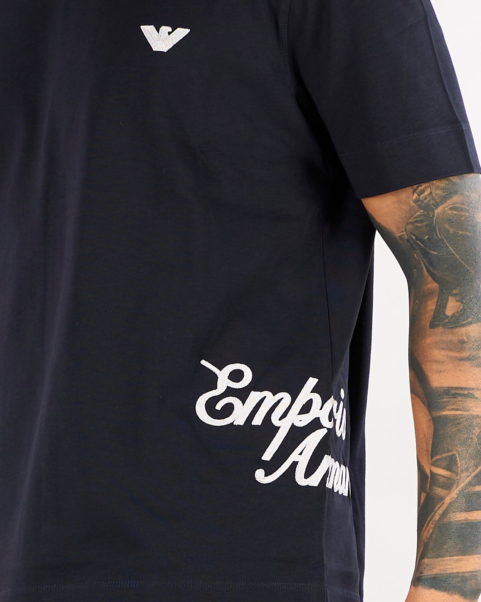 T-shirt Blu in cotone con ricamo logo laterale EM006811AF13715 MB842 EMPORIO ARMANI 