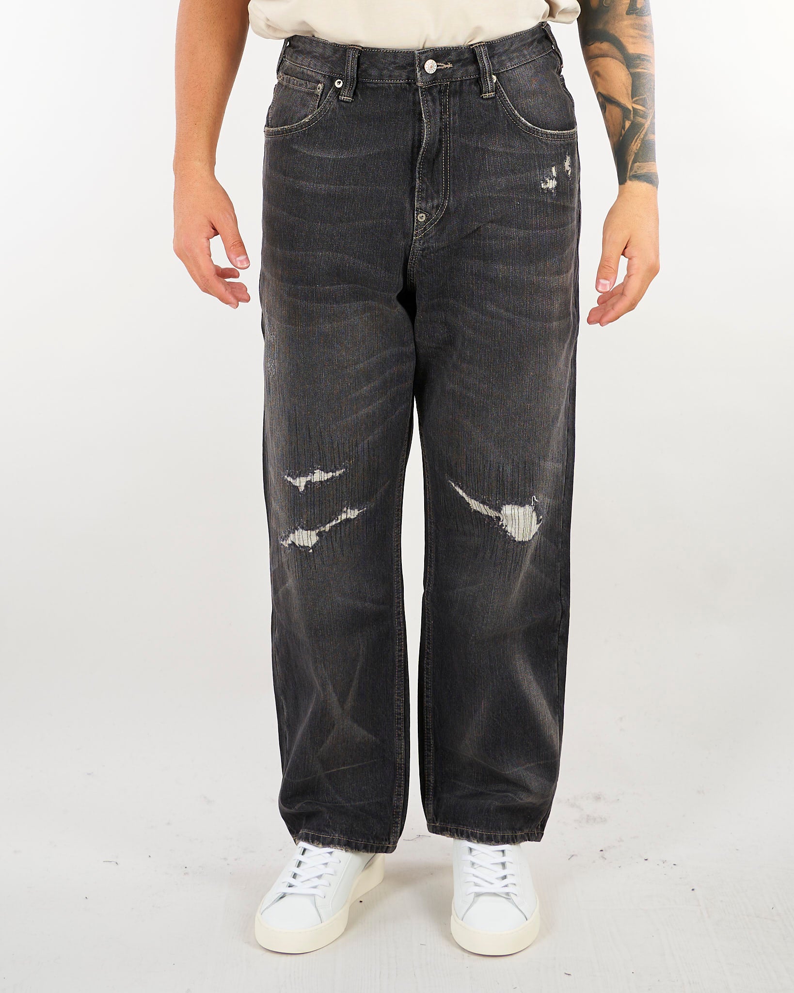 Jeans Nero con stampa gabbiano e rotture 2EAEJM6JE6011RXDN BLDD EVISU 