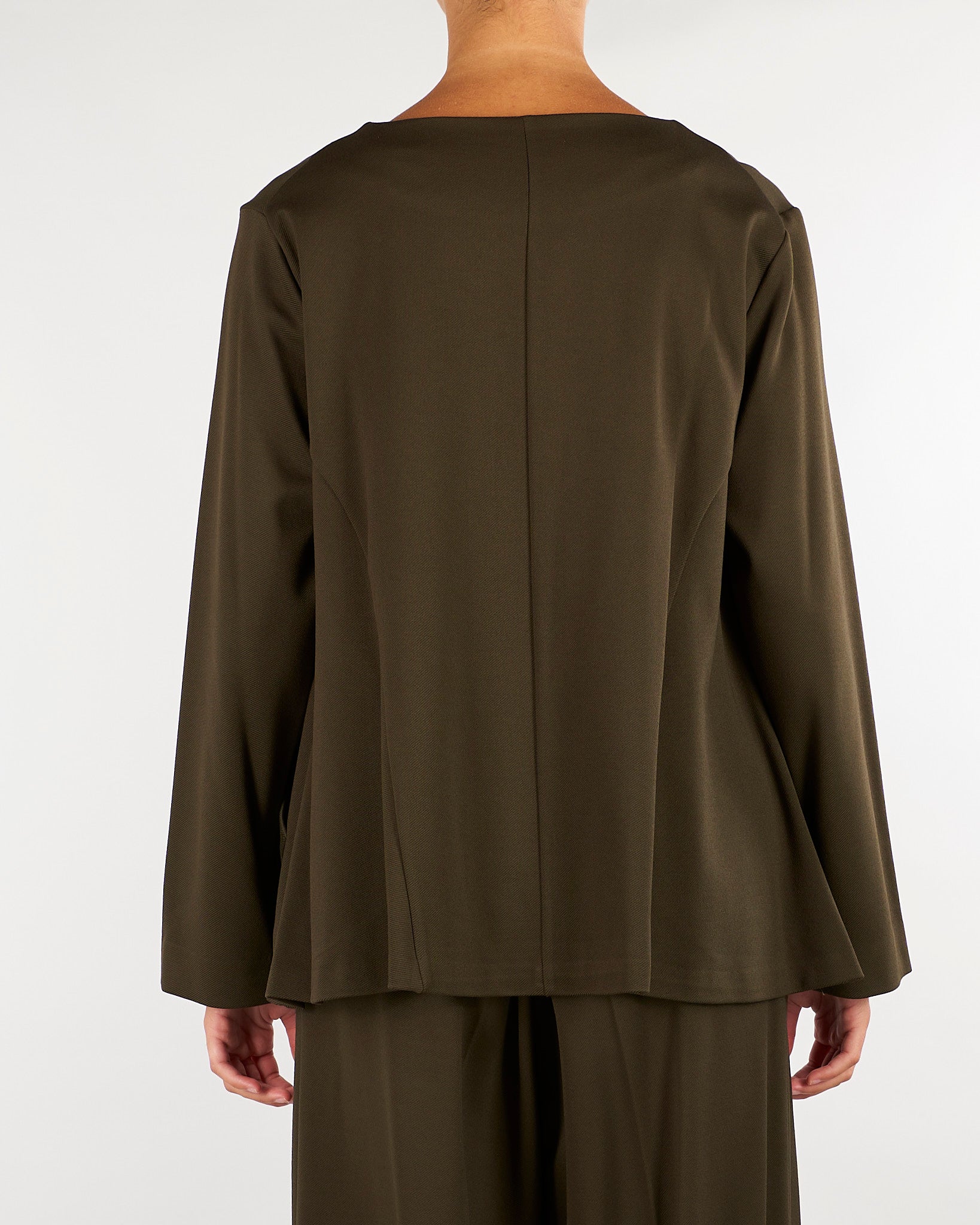 Blusa Verde girocollo dalla linea morbida M6FB05 464 MEIMEIJ 