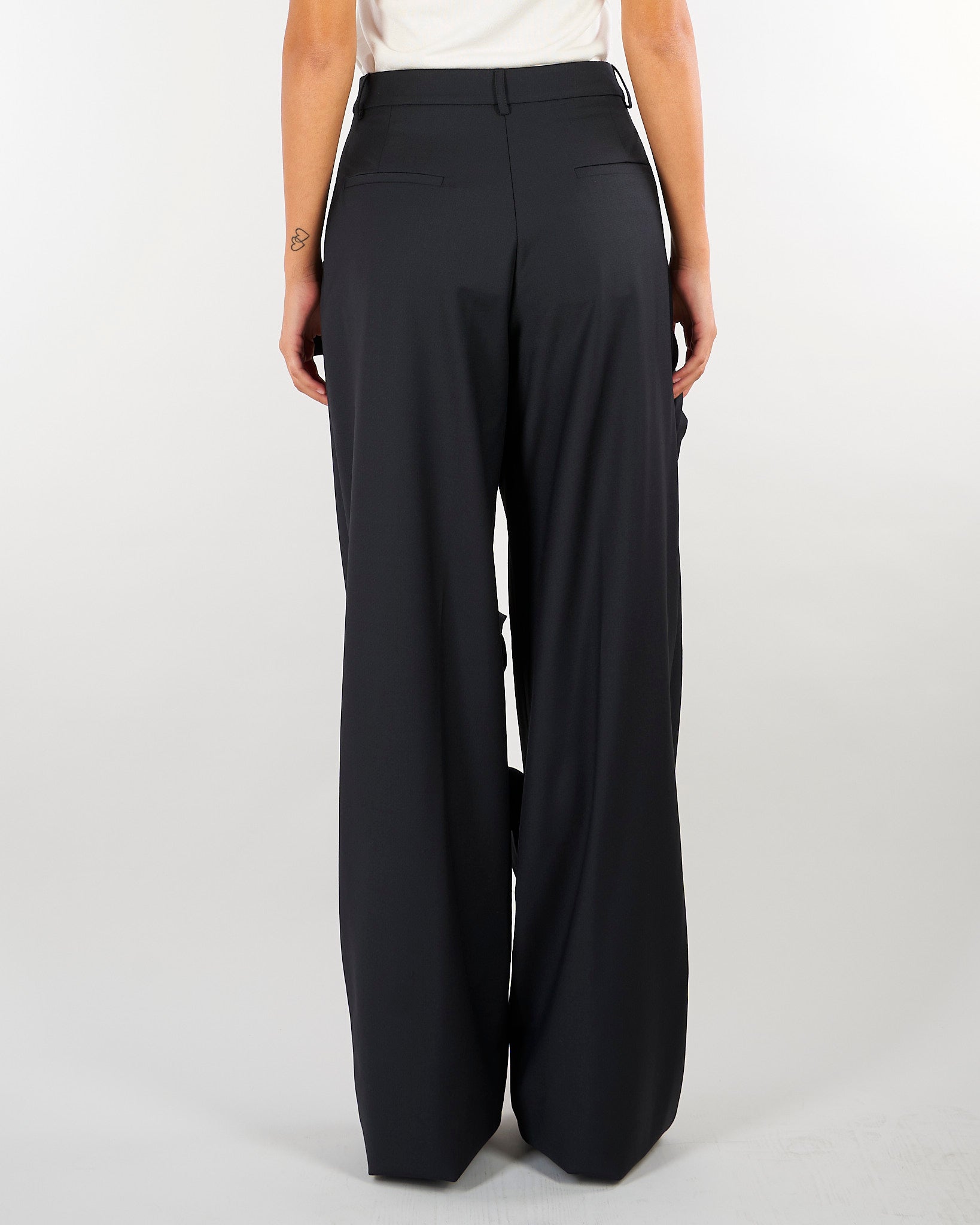 Pantalone Nero palazzo con applicazioni floreali tridimensionali M6IH13 100 MEIMEIJ 