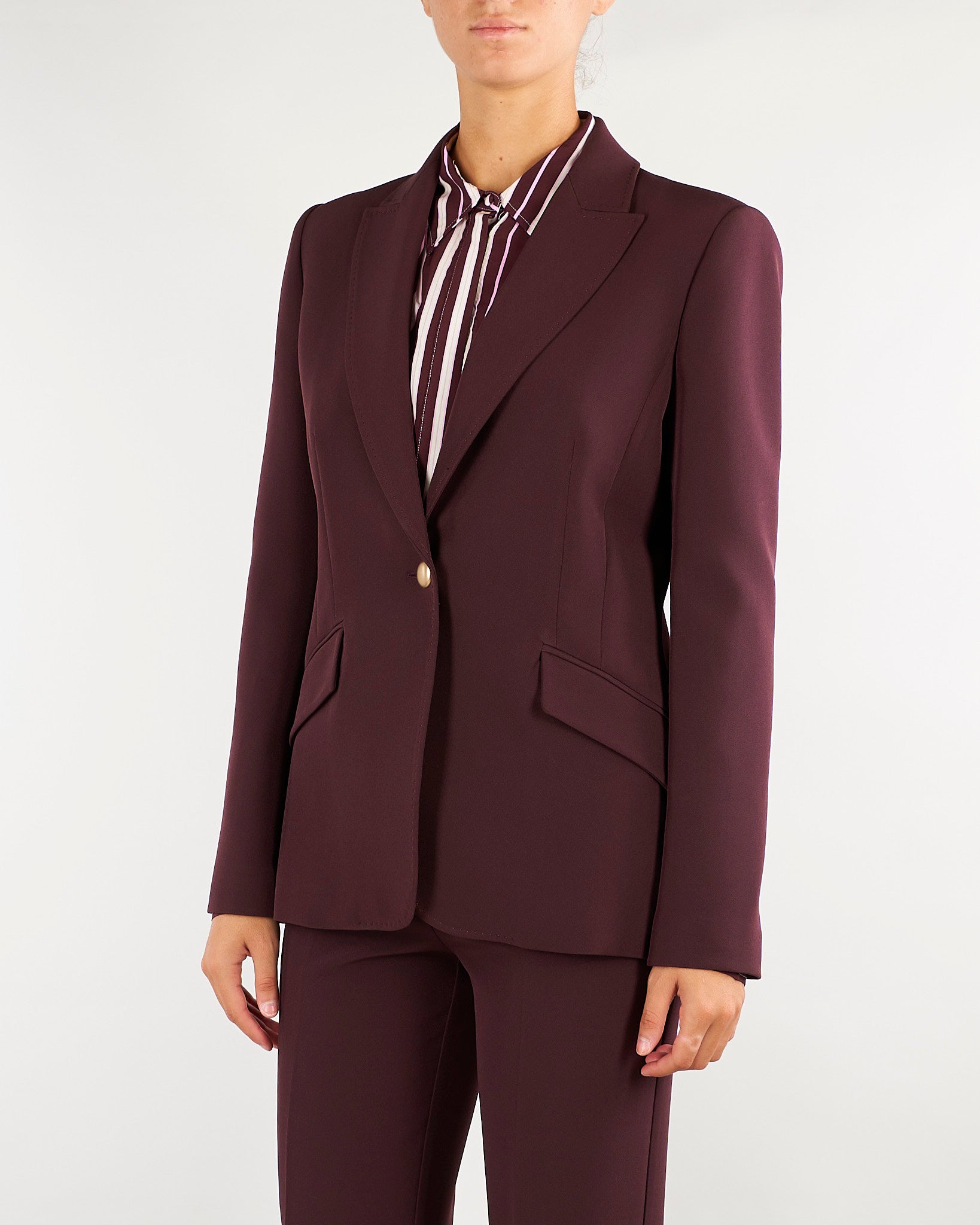 Giacca Bianca Bordeaux monopetto con bottone gold BIANCA 565 NENETTE 