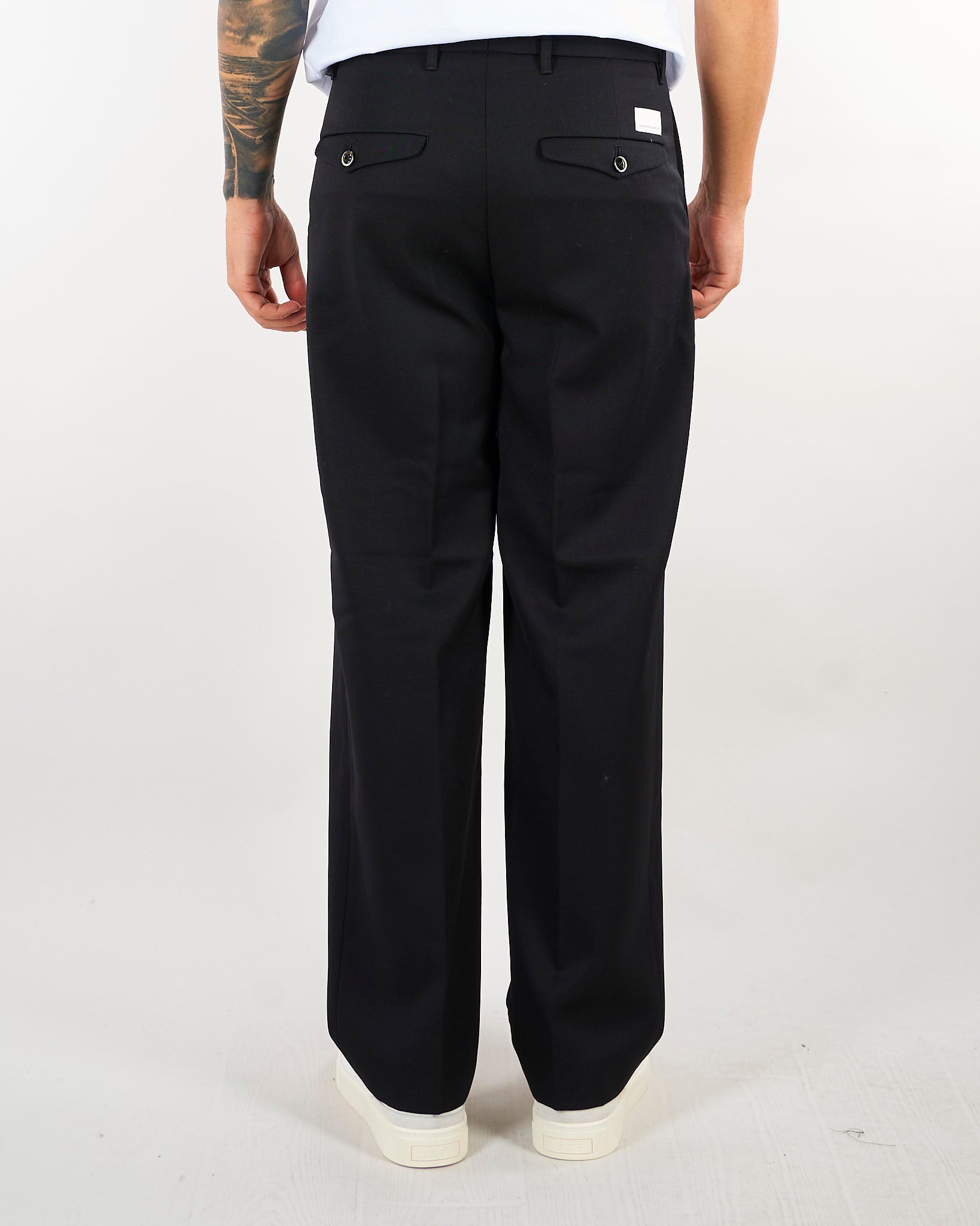 Pantalone Nero in fresco lana con gamba e fondo ampia AP87 99 NINE:INTHE:MORNING 