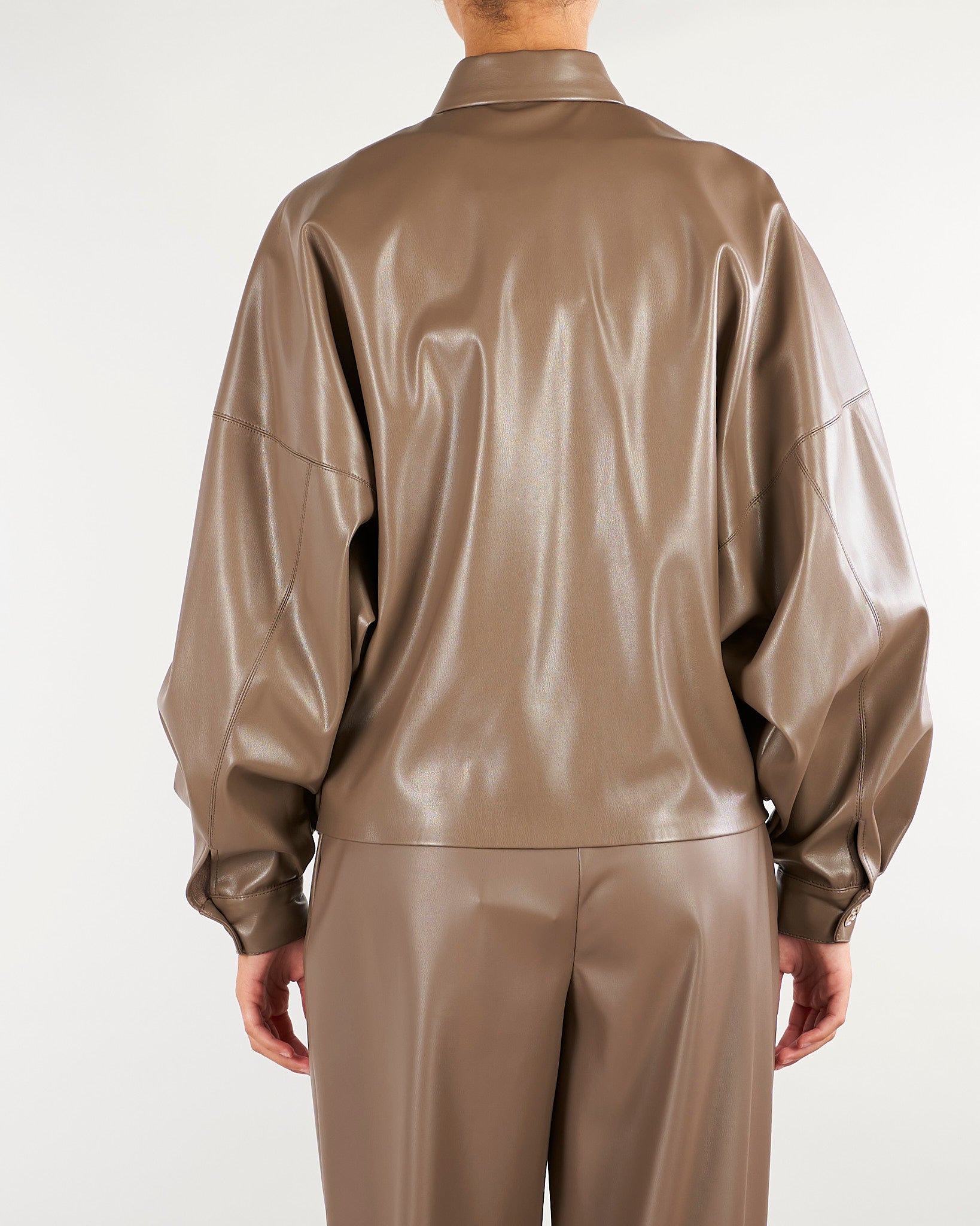 Camicia Nocciola Over in ecopelle CA00301TEPL0013 V0799 SIMONA CORSELLINI 
