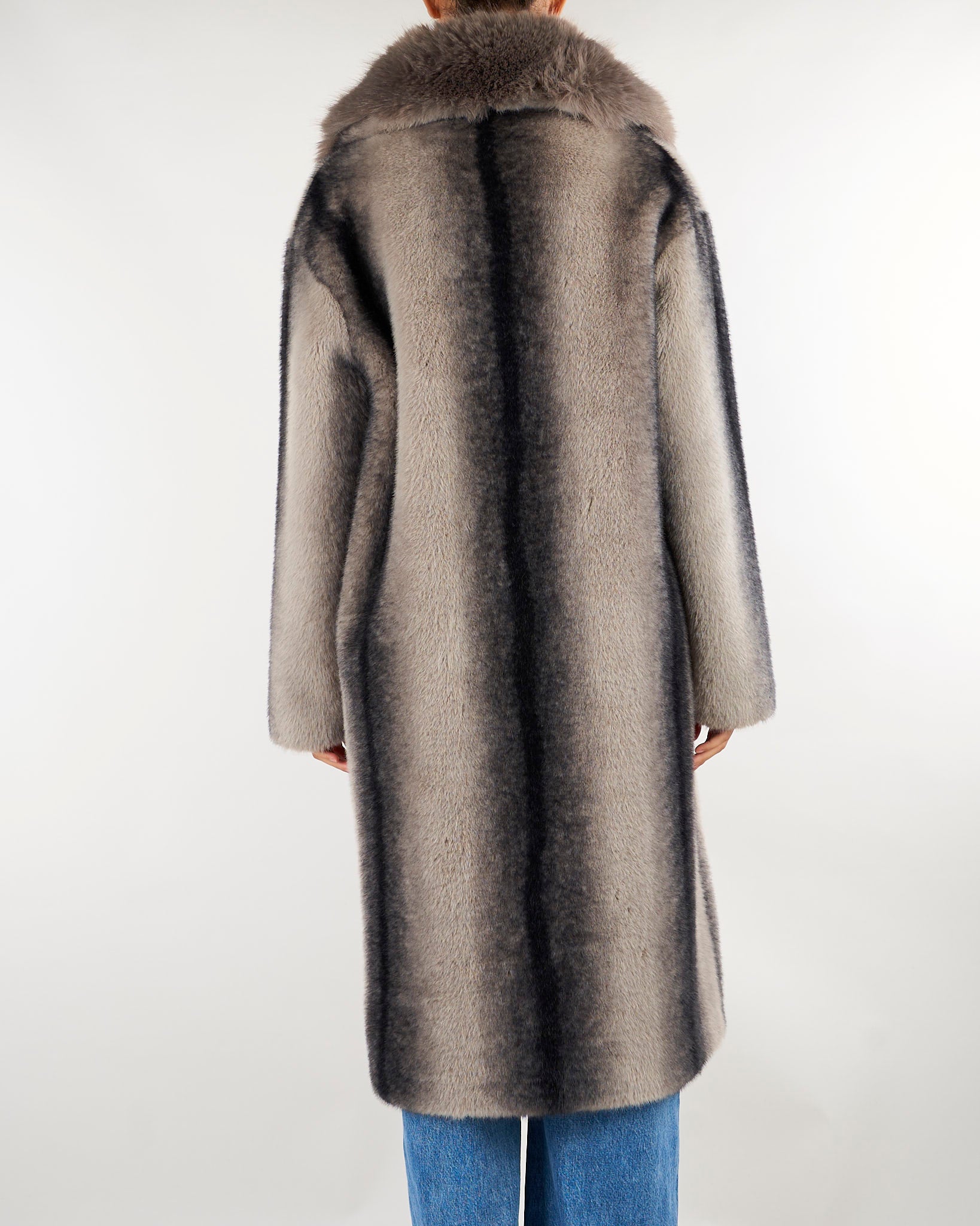 Ecopelliccia Grigio striato con collo sciallato CPV0401C0150027 V0797 SIMONA CORSELLINI 