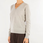 Maglia Mastice in puro cashmere con scollo a V V74600 16 VANISE' 