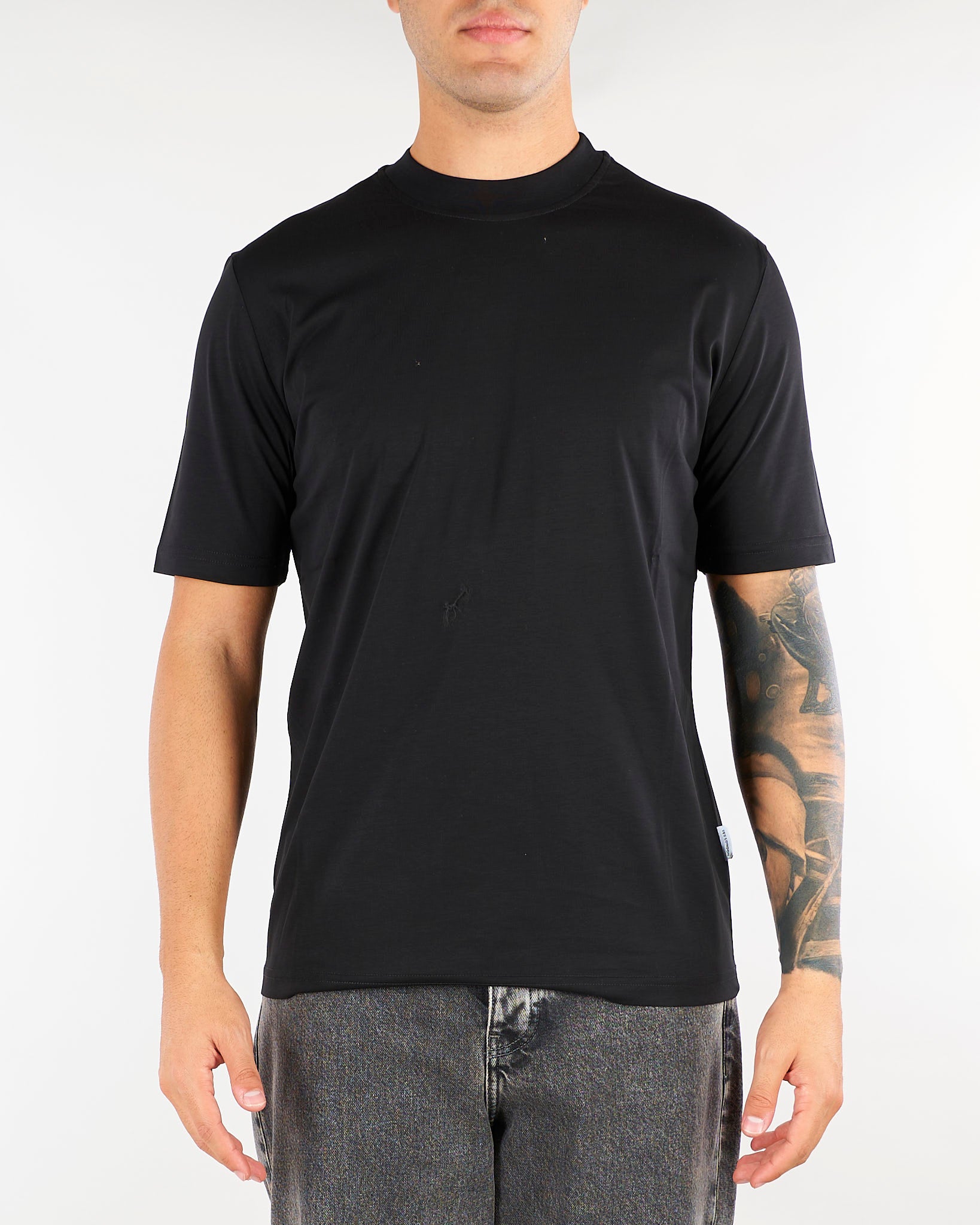 T-shirt Nero in cotone mercerizzato XM4334 99 YES LONDON 