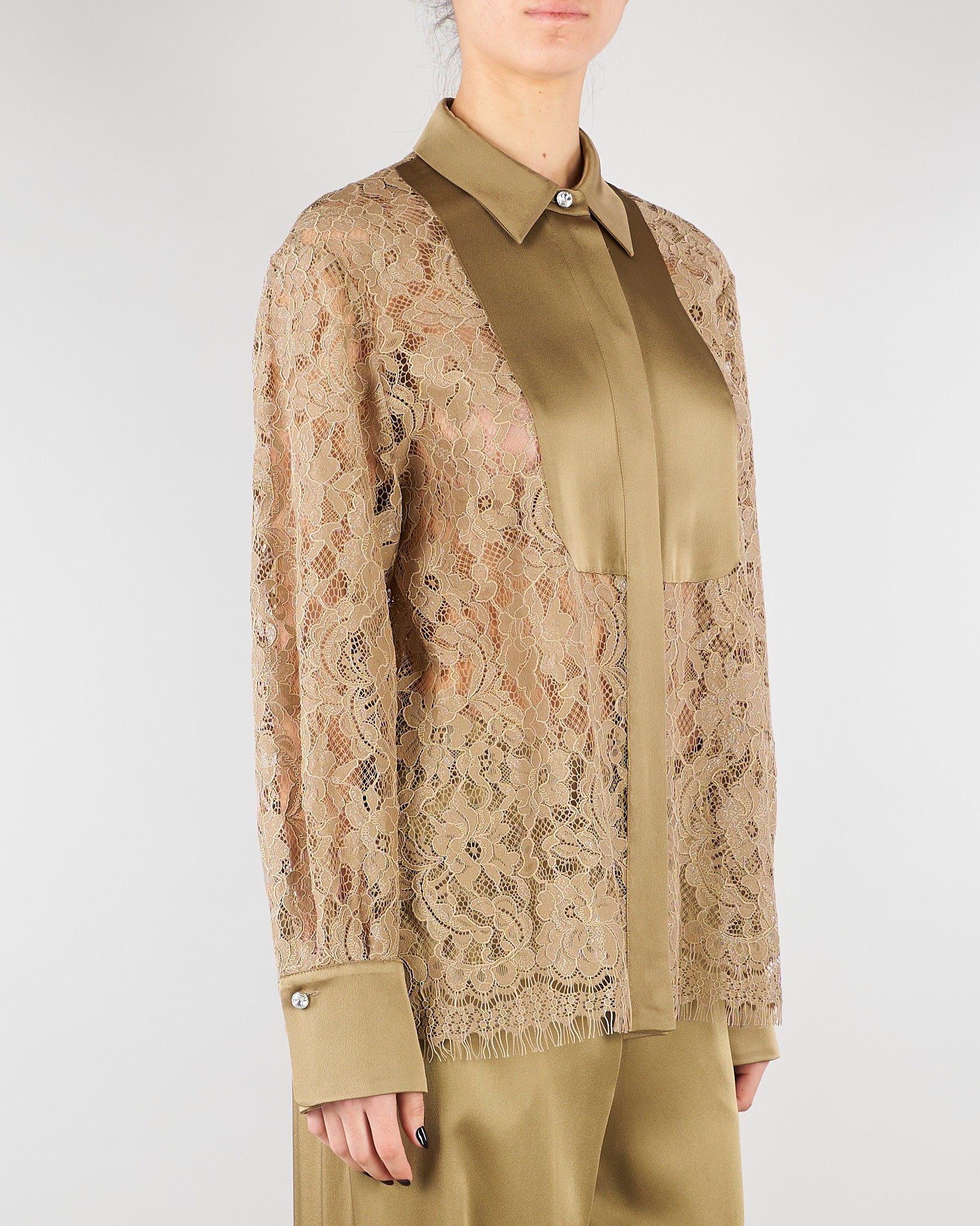Camicia Verde in pizzo con dettagli in satin E3809739 30 CLIPS 