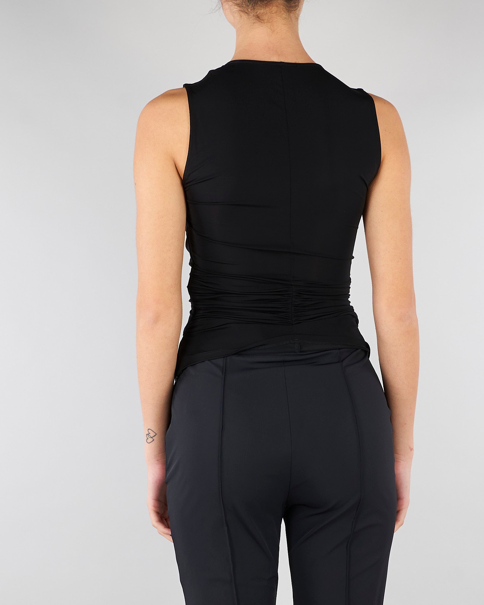 Top Nero in jersey con dettaglio gioiello TO03761E2 110 ELISABETTA FRANCHI 