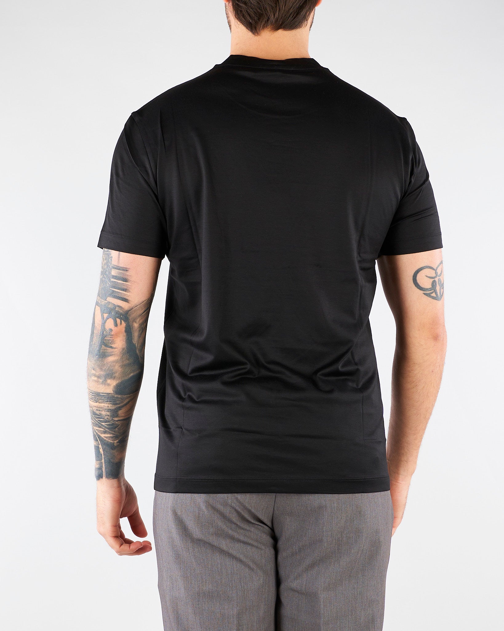 T-shirt Nero in misto lyocell e cotone con logo al fondo EM006691AF10017 UC001 EMPORIO ARMANI 