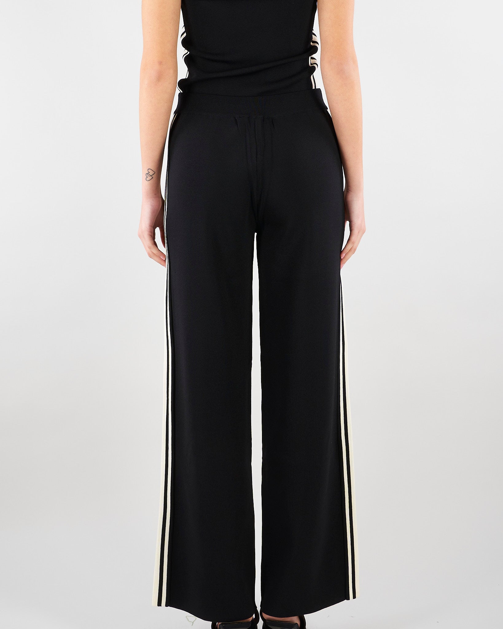 Pantalone in maglia Nero con profili a contrasto SP5NT013 0001 ICONA 