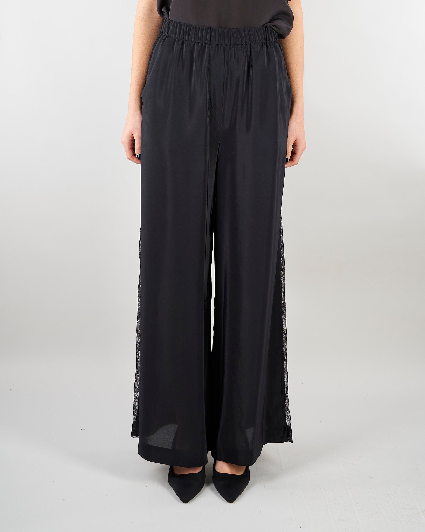 Pantalone Nero wide leg con inserti in pizzo SP5NT031 0001 ICONA 