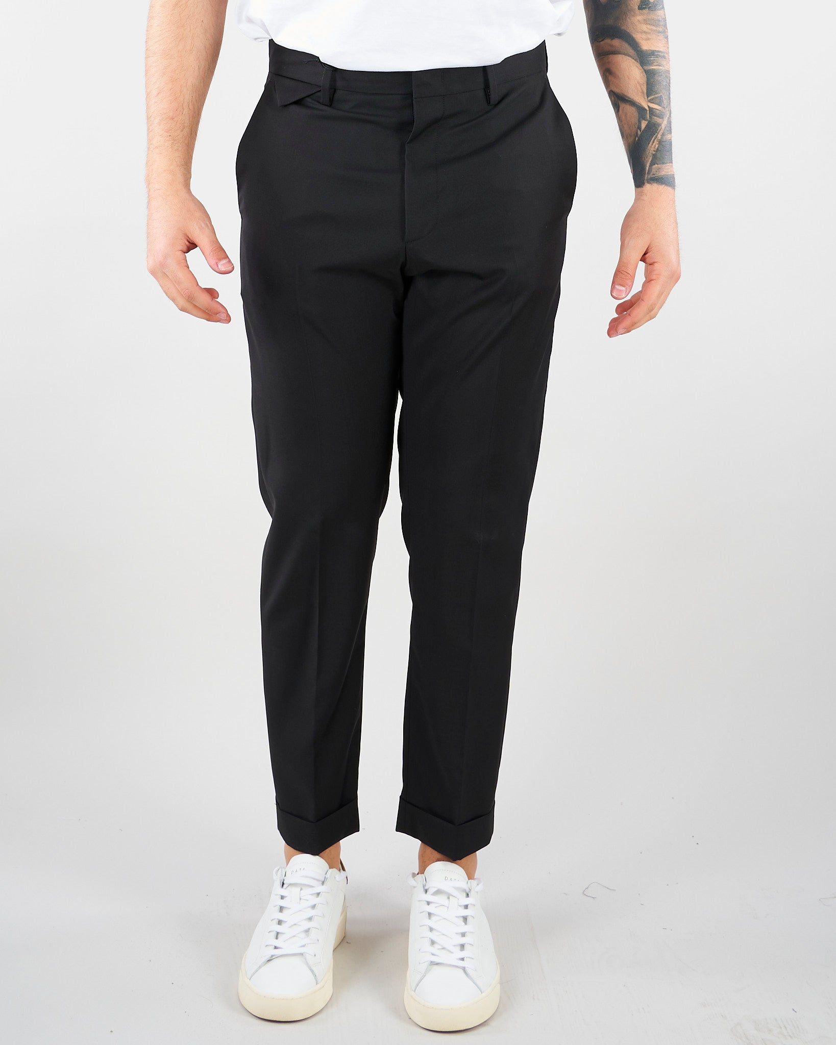 Pantalone Cooper Nero in fresco lana LP26001 D001 LOW BRAND 