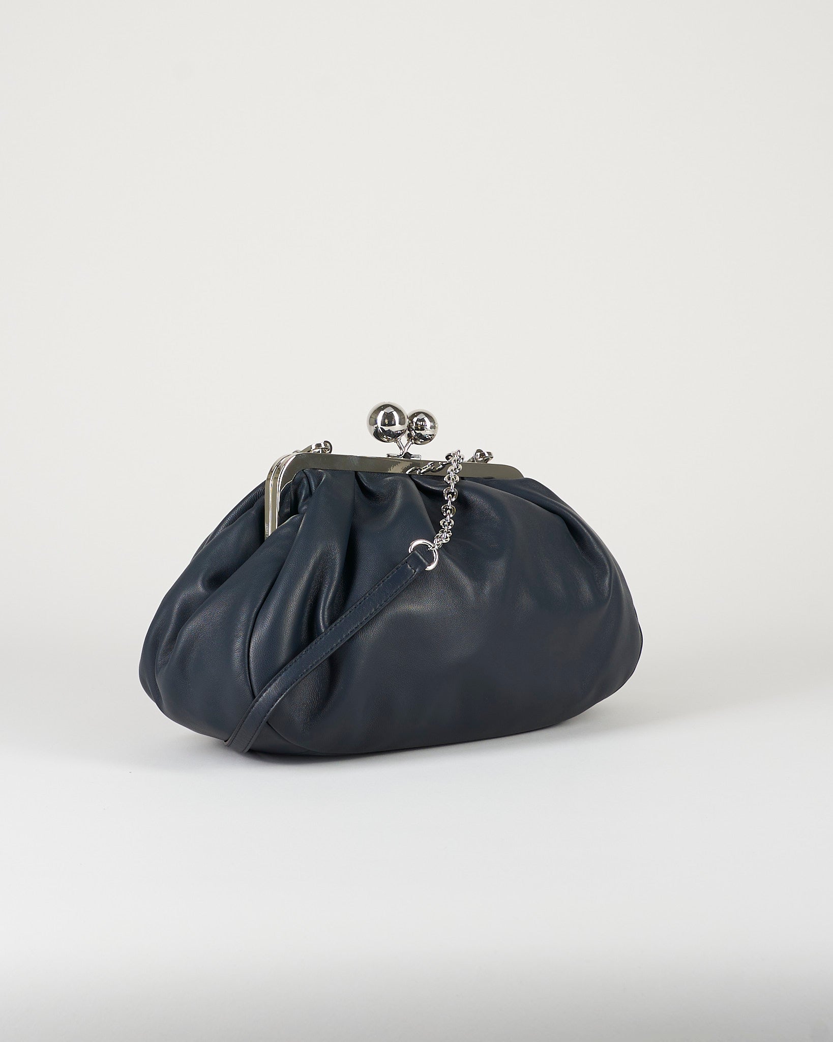 Borsa Pasticcino Bag Blu medium in montone WKACUBICO 91 MAX MARA WEEKEND 