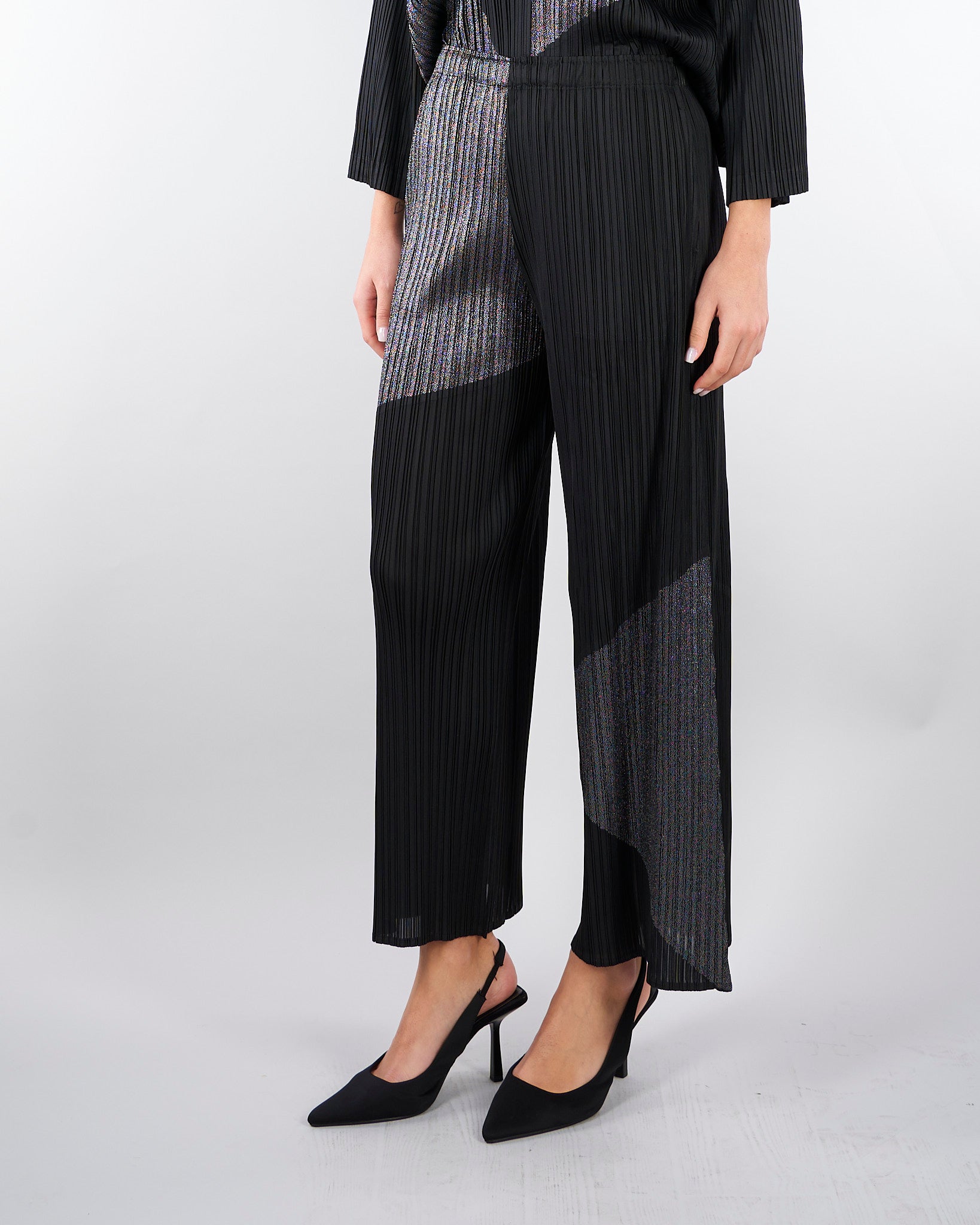 Pantalone Nero plissettato con inserti in lurex M6PY27 B1063 MEIMEIJ 