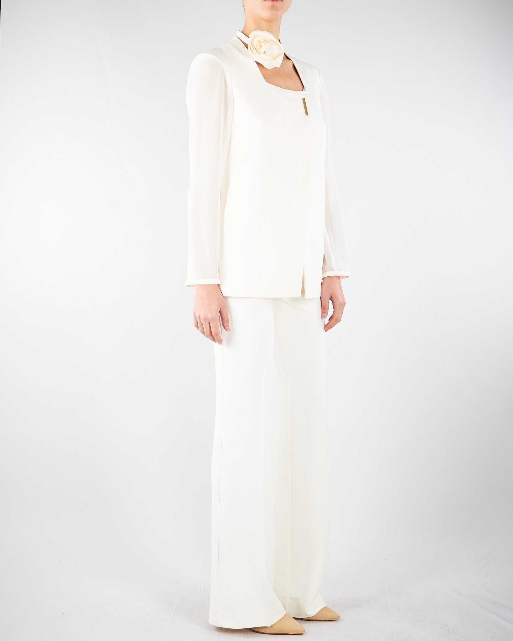 Giacca Barnet Avorio con fiore e maniche velate BARNET 4 NENETTE 