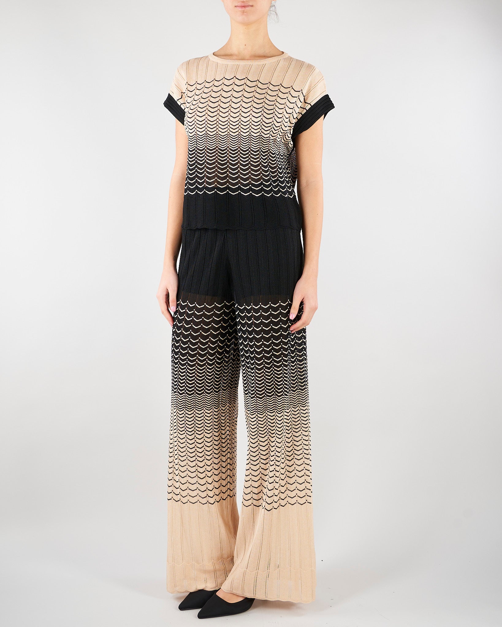Maglia Micol Crema-Nero con lavorazione ad onde MICOL 810 NENETTE 