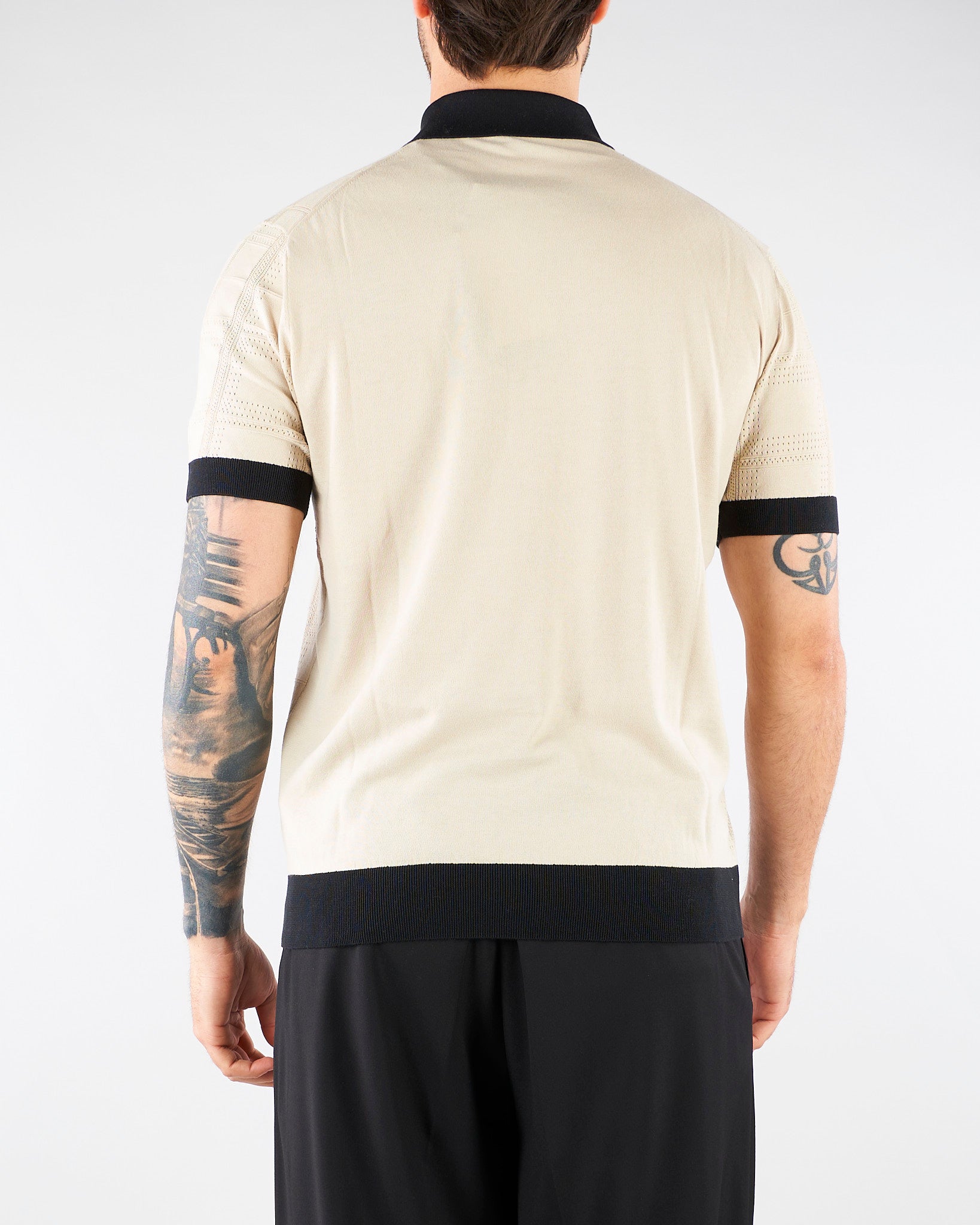 Maglia jacquard a Polo Beige-Nero con profili a contrasto A016F100 0001 PAOLO PECORA 