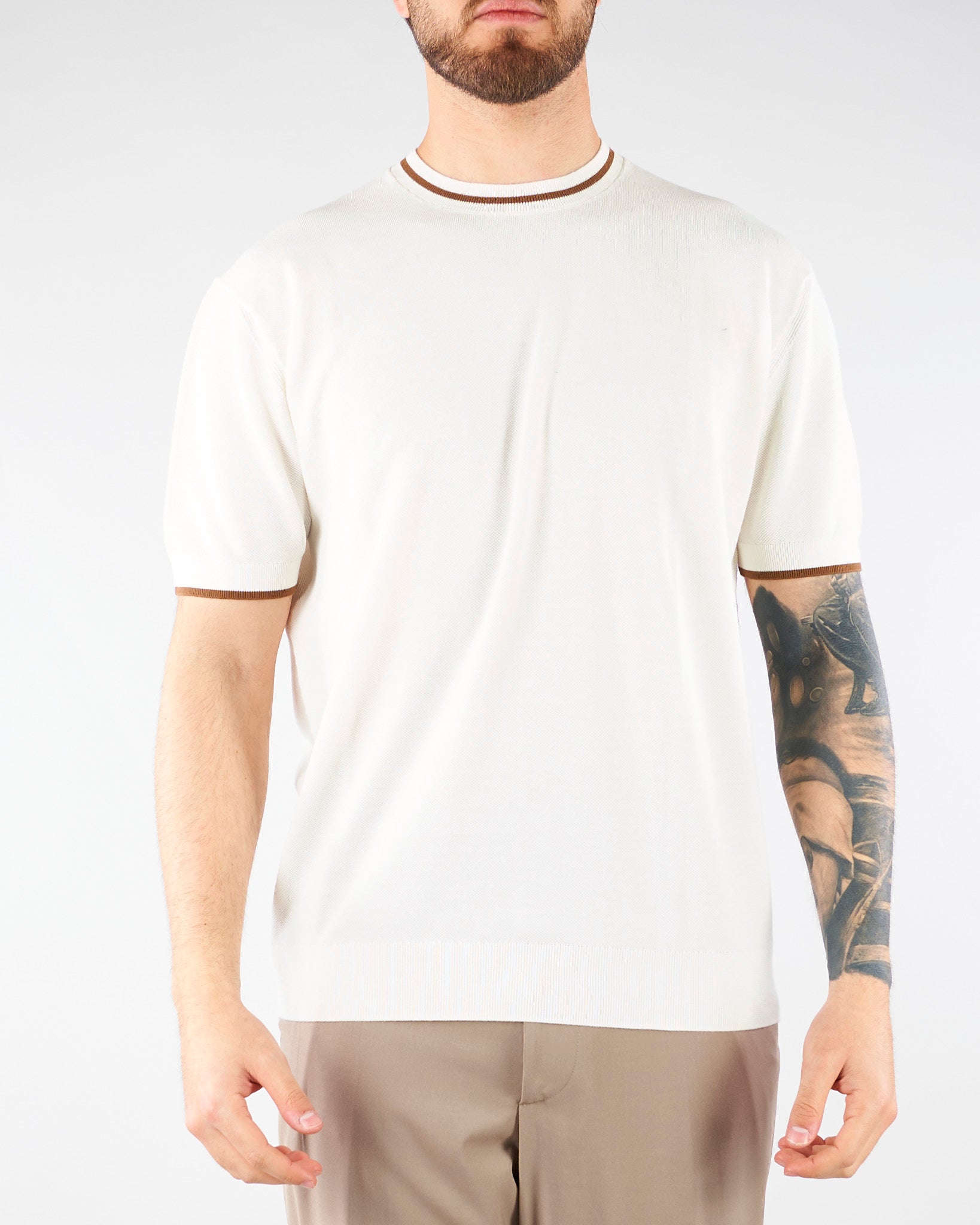 Maglia Panna in puro cotone con profili a contrasto A018F100 1102 PAOLO PECORA 