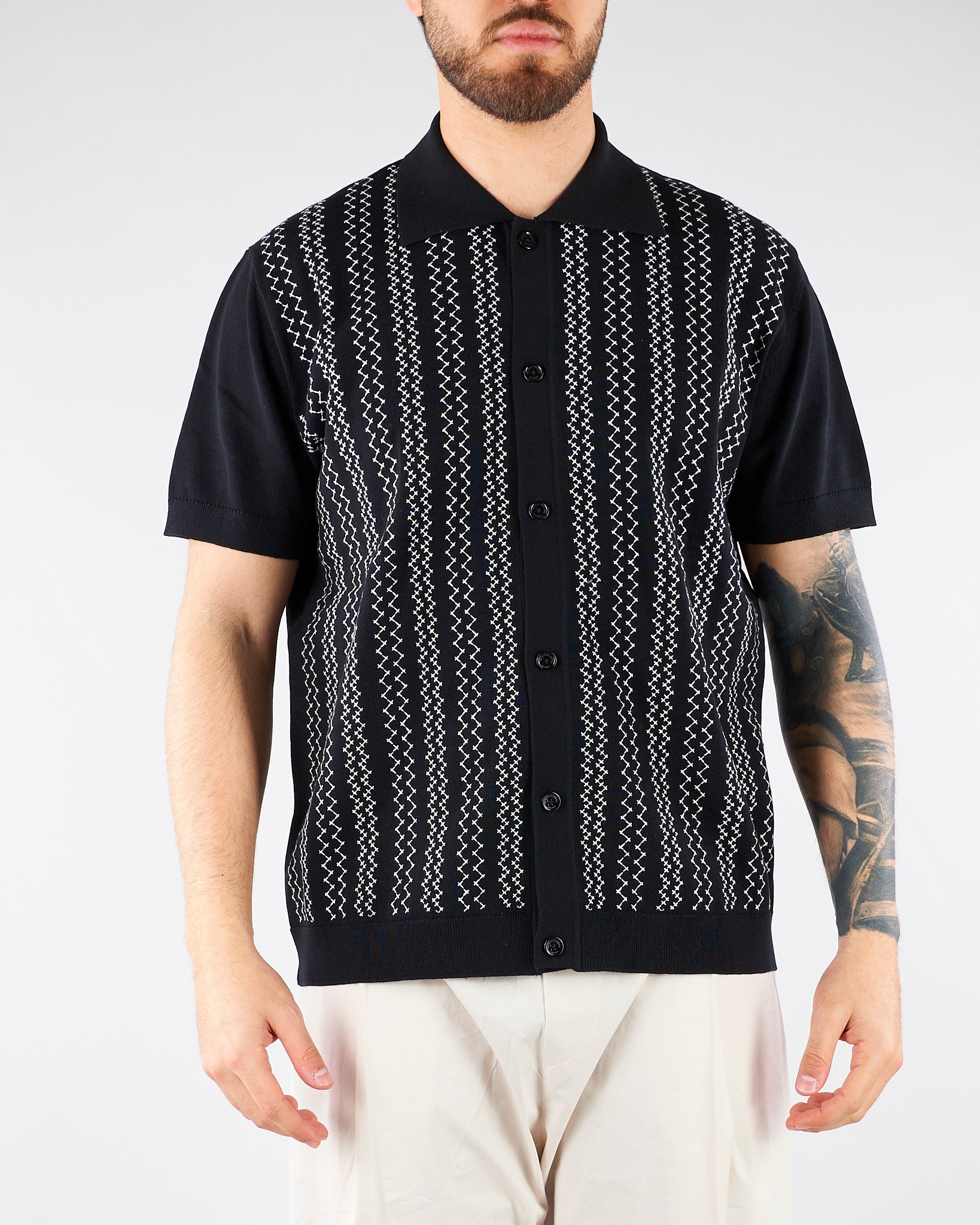 Maglia Nero a Polo con ricamo a contrasto A048F900 9000 PAOLO PECORA 