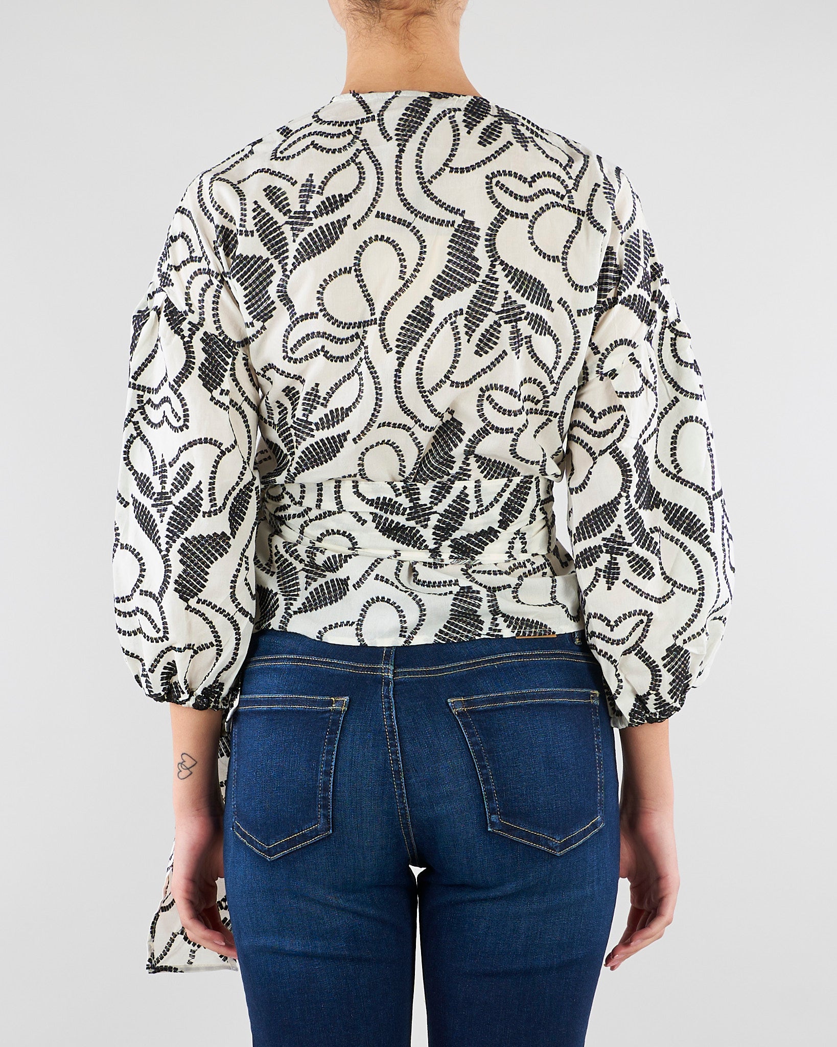 Blusa Bianco-Nero in mussola ricamata PBPGIUSTO 1 PENNY BLACK 
