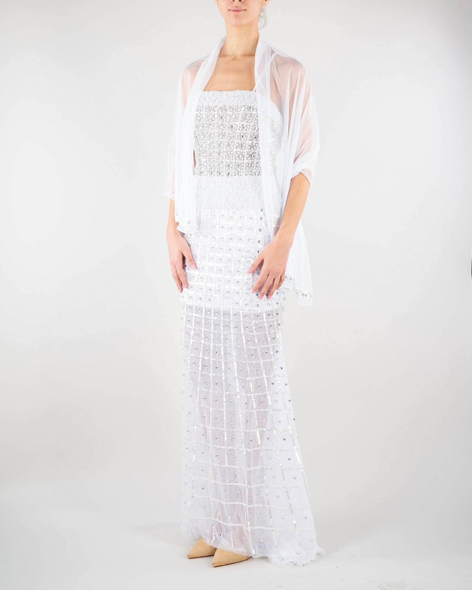 Abito Bianco con ricamo in pietre e paillettes 721516 1 PERLAROSSA 