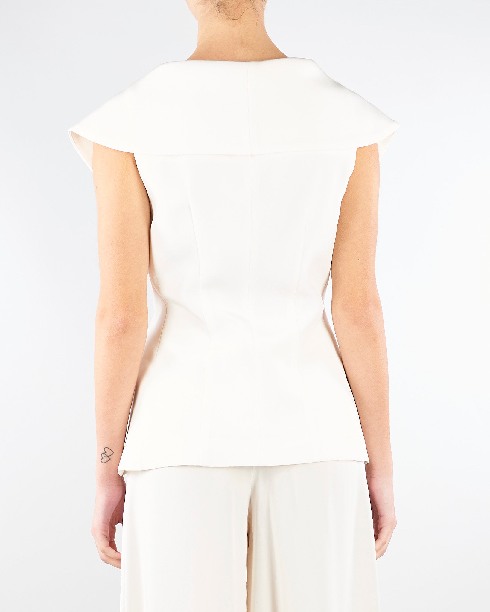 Giacca Burro in cady senza maniche con ampio scollo GI01401TVIS0026 V0359 SIMONA CORSELLINI 