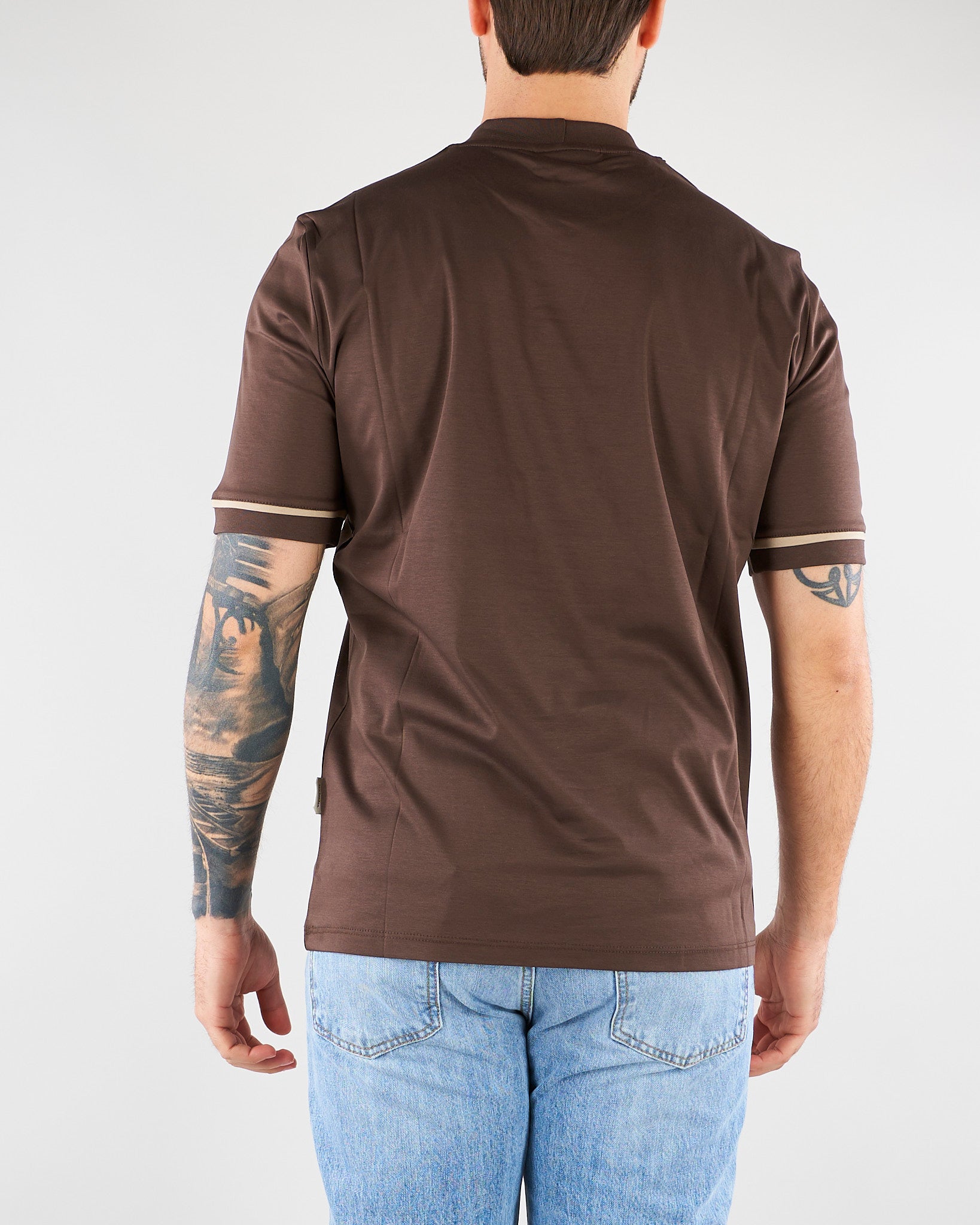 T-shirt Moro in cotone mercerizzato con profilo maniche a contrasto XM4292 85 YES LONDON 