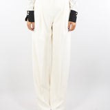 Pantaloni Milk in crêpe leggero con pinces PA12556E2 DZ9 ELISABETTA FRANCHI 