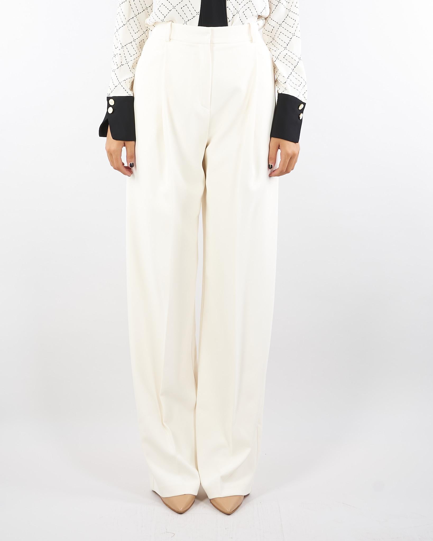 Pantaloni Milk in crêpe leggero con pinces PA12556E2 DZ9 ELISABETTA FRANCHI 