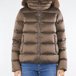 Piumino Marrone con cappuccio staccabile e vera pelliccia 2216E2Y0 37 COLMAR 