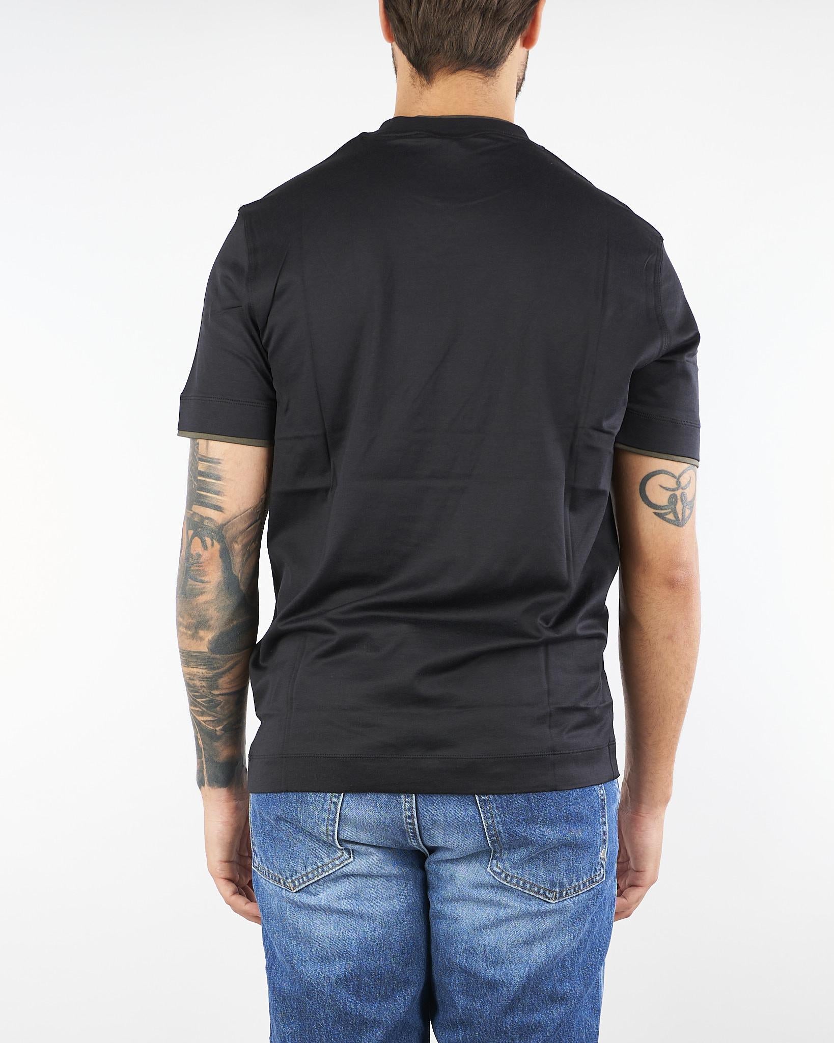 T-shirt Nero con dettagli a contrasto EM002939AF183122 UC001 EMPORIO ARMANI 