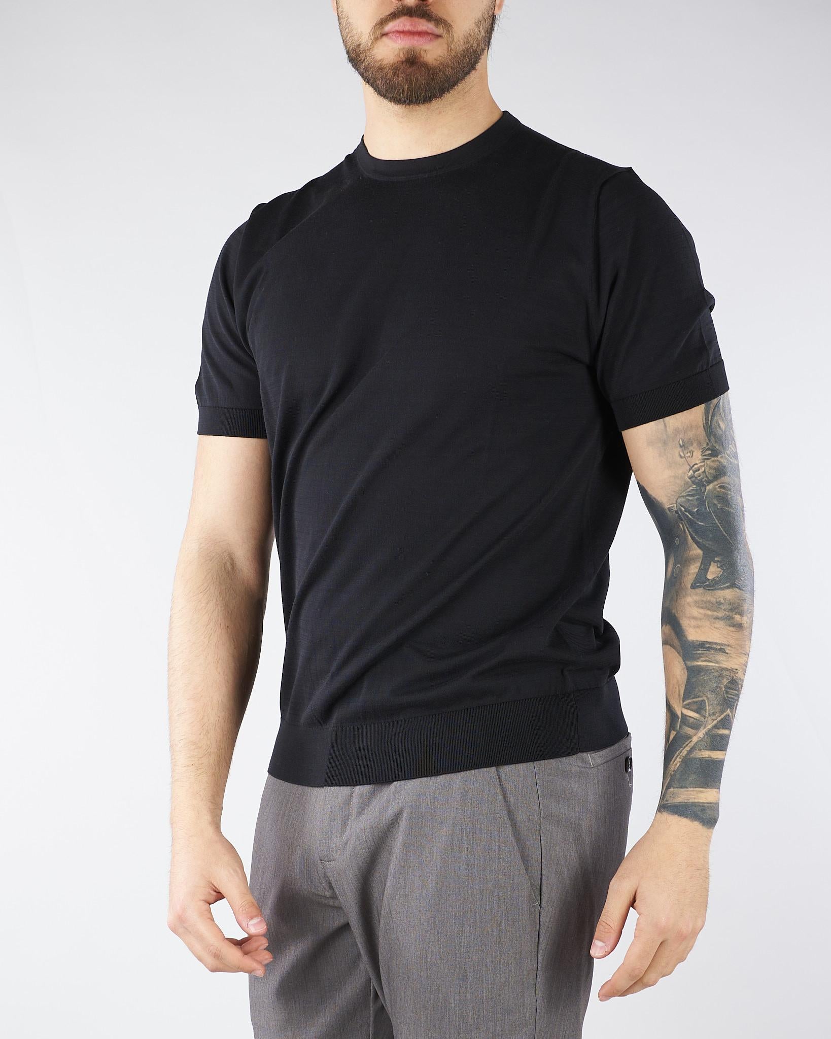 Maglia Nero in cotone ultrafine DK17036 99 DIKTAT 