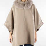 Mantella Sabbia in pura lana merinos con inserti in vera pelliccia P2510VO 02 GIOVI 