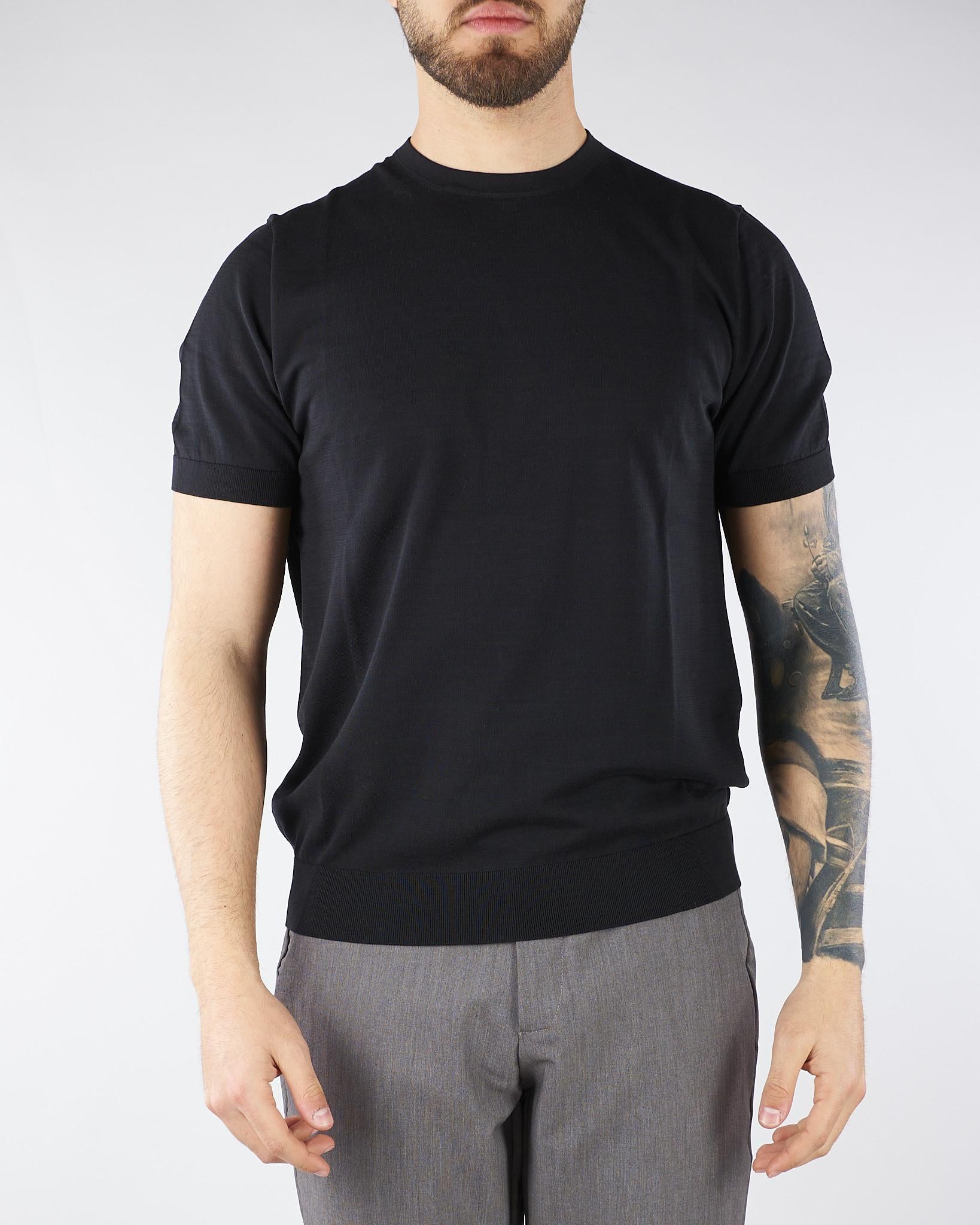 Maglia Nero in cotone ultrafine DK17036 99 DIKTAT 