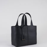 Tote media Nero in materiale sintetico con charms logo