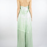 Abito in raso con scollo all'americana