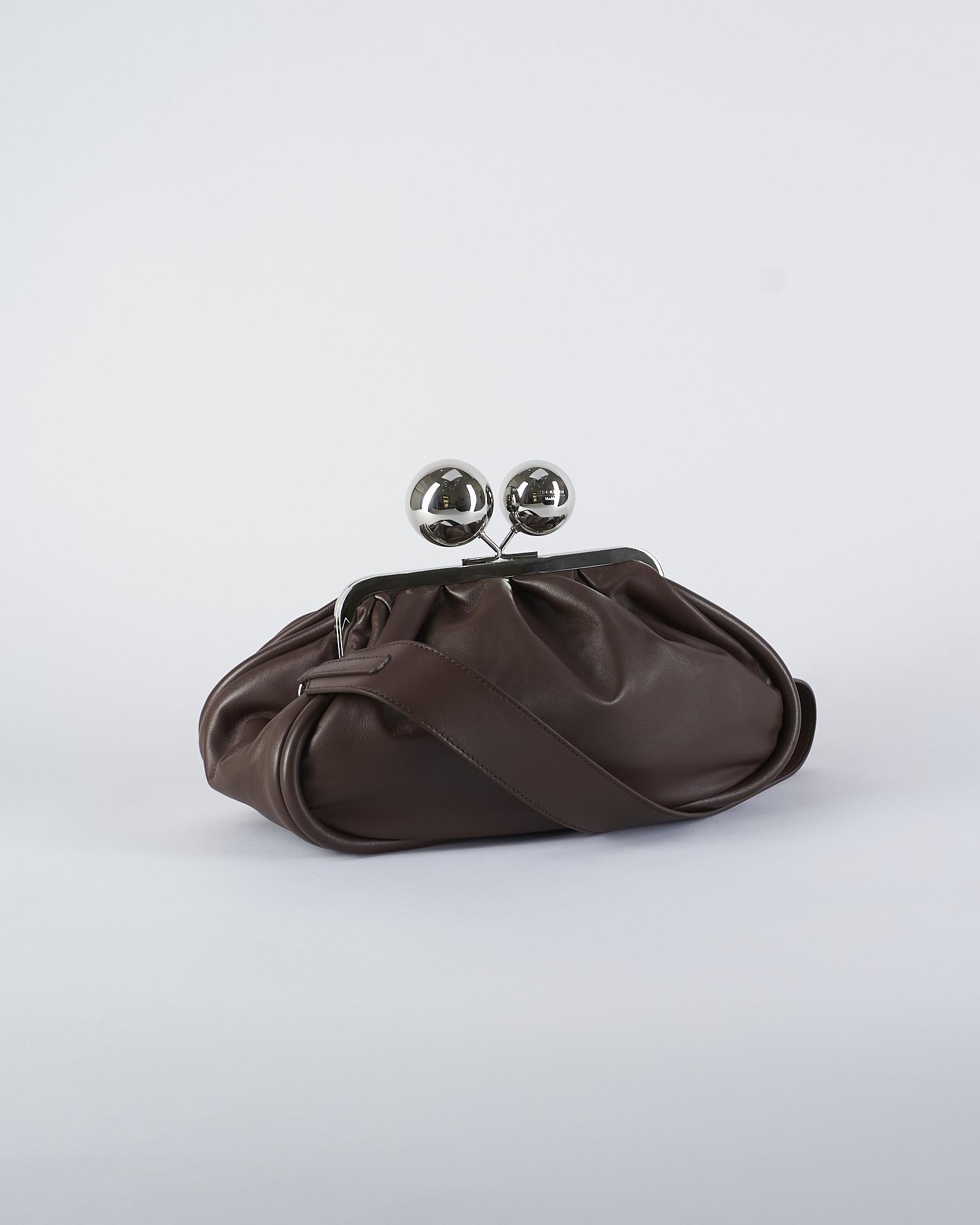 Borsa Marrone Pasticcino Bag medium in nappa lucida MILVANEW 80 MAX MARA WEEKEND 