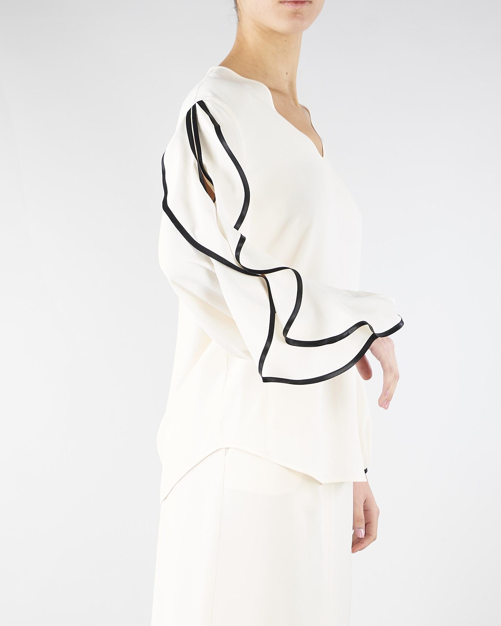 Blusa Burro-Nero con volant BL01001TACE0005 V0359 SIMONA CORSELLINI 
