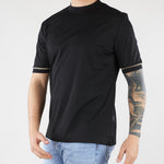 T-shirt Nero in cotone mercerizzato con profilo maniche a contrasto XM4292 99 YES LONDON 