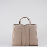 Borsa Tote grande Greige con logo in rilievo