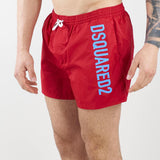 Costume con logo a contrasto Dsquared